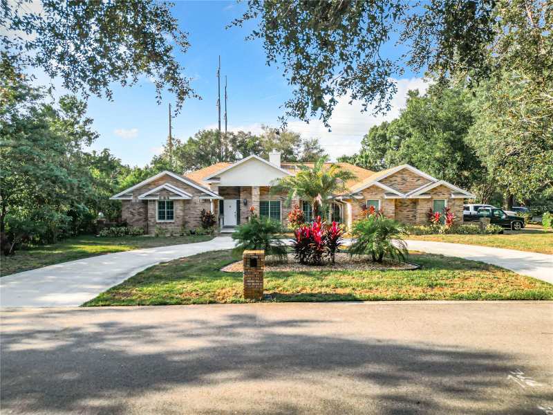 4 bedroom Single Family Residence at 8707 Fernwicke Court, Turnbury Woods, Orlando — photo 1