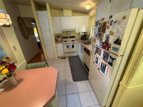 1532 W Schwartz Boulevard, Lady Lake FL - photo 9 of 14