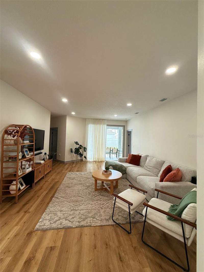 3 bedroom Single Family Residence at 15020 Lake Azure Drive, Hidden Lakes Ph 02, Orlando — photo 4