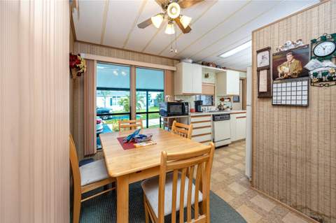 6821 Americana Drive #106, St Petersburg FL - photo 18 of 59