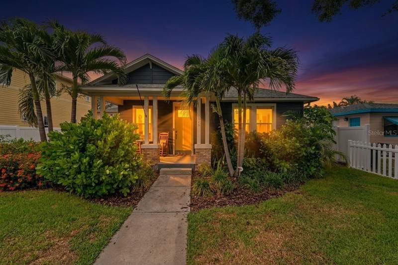 4 bedroom Single Family Residence at 1028 5th Street, Hoxies A E Sub, St Petersburg — photo 2