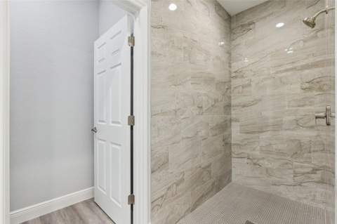 2043 Watersedge Drive, Deltona FL - photo 15 of 34
