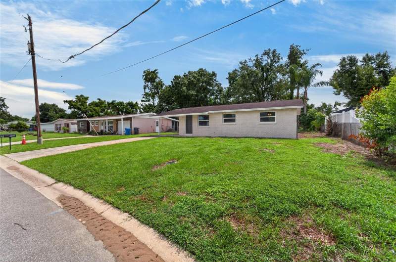 3 bedroom Single Family Residence at 506 Shamrock Road, Brandon Terrace Park Unit 1, Brandon — photo 3