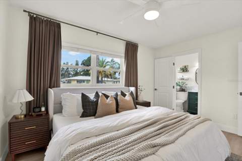 1308 Marion Drive, St Petersburg FL - photo 20 of 37