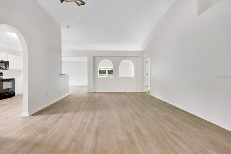3 bedroom Single Family Residence at 6203 Venezia Place, Villages Of Lake St Charles, Riverview — photo 5