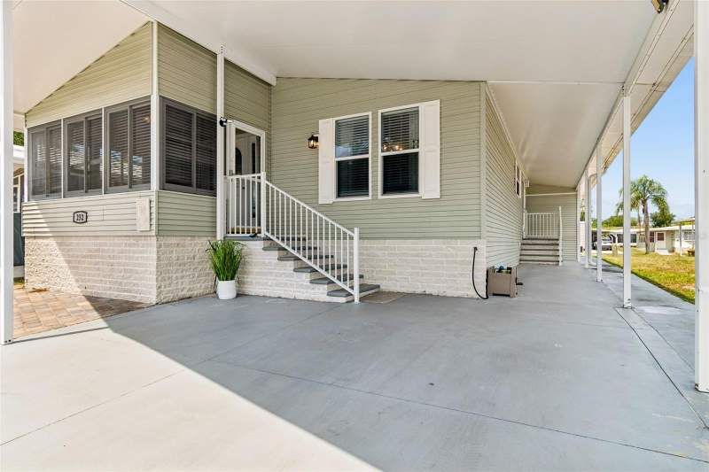 2 bedroom Manufactured Home at 9790 66th Street #252, Clearwater Cascade M/H Park Unrec, Pinellas Park — photo 2