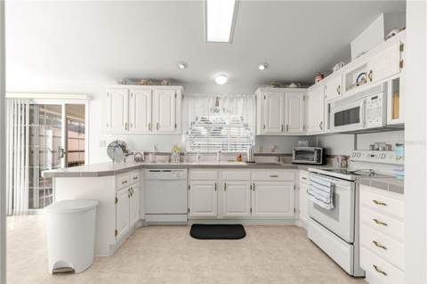 7943 SW 7th Place, Ocala FL - photo 14 of 43