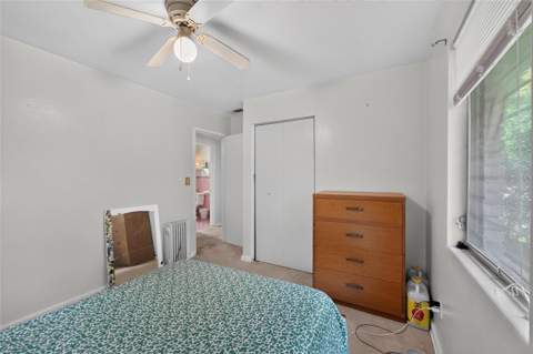 2102 NE 8th Street, Gainesville FL - photo 17 of 31