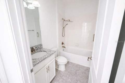 4638 Terry Town Drive, Kissimmee FL - photo 9 of 15