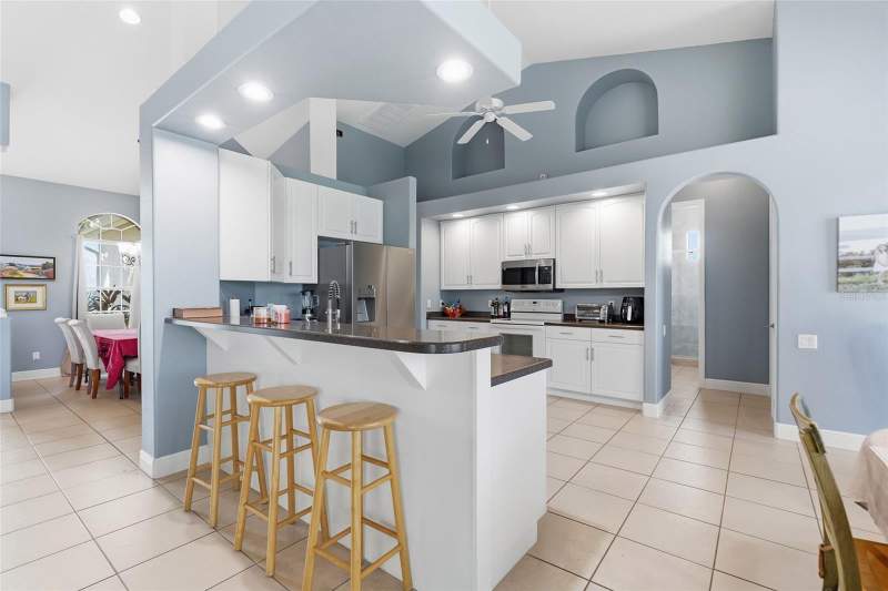 3 bedroom Single Family Residence at 1819 SW 47th Street, Cape Coral, Cape Coral — photo 5
