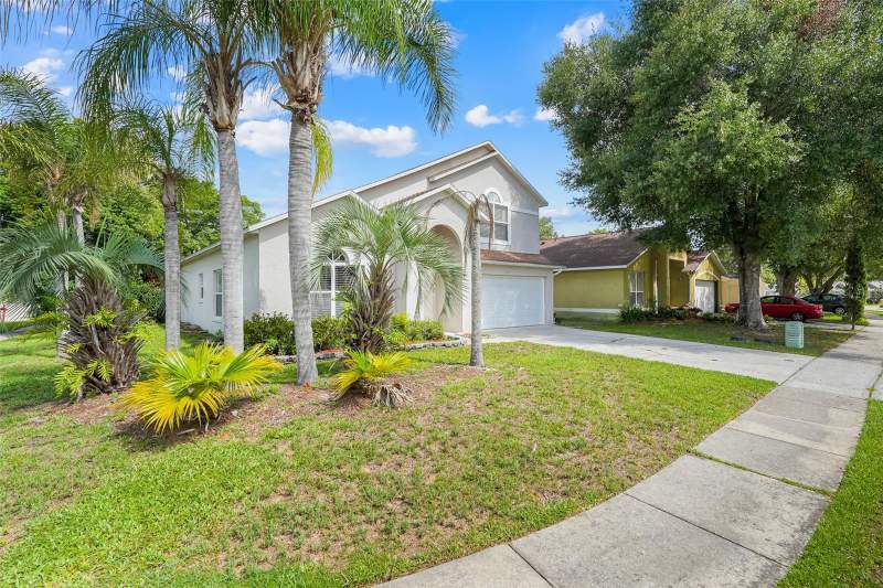 5 bedroom Single Family Residence at 1324 Whitewood Way, Woodridge Ph II Sub, Clermont — photo 3