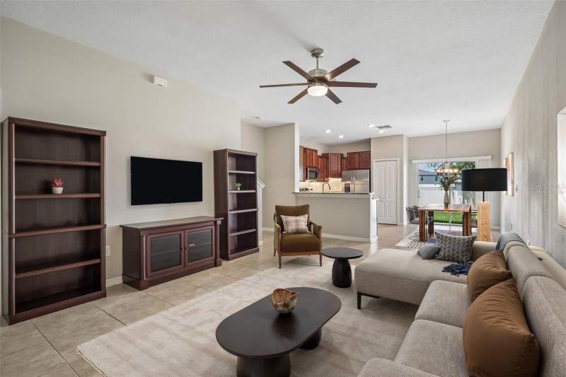 2 bedroom Townhouse at 2246 Golden Falcon Drive, Hawks Point Ph N Twnhms, Ruskin — photo 2