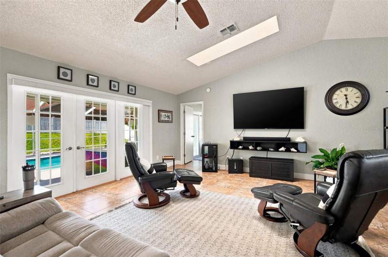 2 bedroom Single Family Residence at 10381 Flag Road, Links At Seven Hills, Spring Hill — photo 4