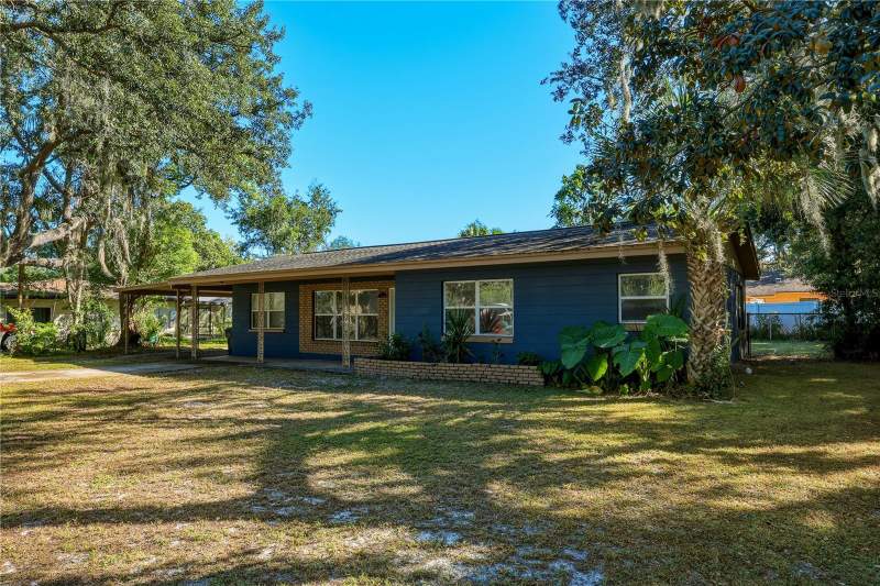 3 bedroom Single Family Residence at 8009 Cardinal Drive, Herchel Heights Rev, Tampa — photo 2