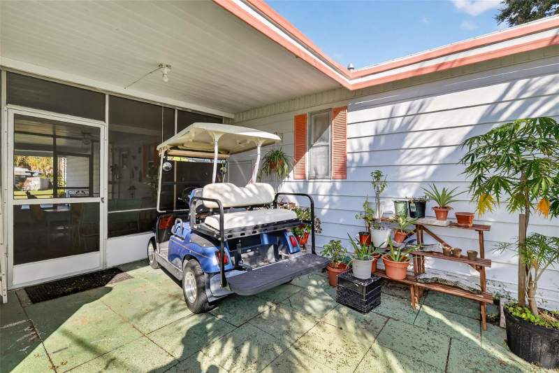 2 bedroom Manufactured Home at 11600 Magnolia Avenue, Imperial Mobile Terrace Add 01, Tavares — photo 3