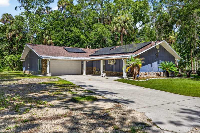 3 bedroom Single Family Residence at 4600 S Lewoods Drive, Homosassa Companys Sub, Homosassa — photo 1
