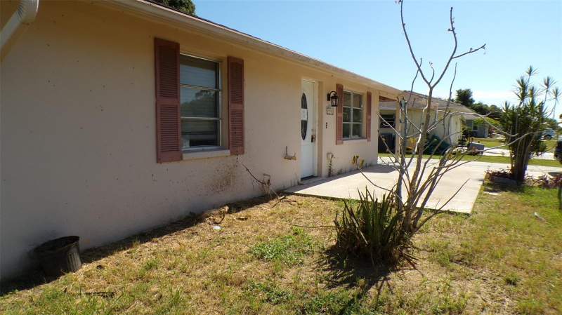 2 bedroom Single Family Residence at 22340 Nyack Avenue, Port Charlotte Sec 013, Port Charlotte — photo 2
