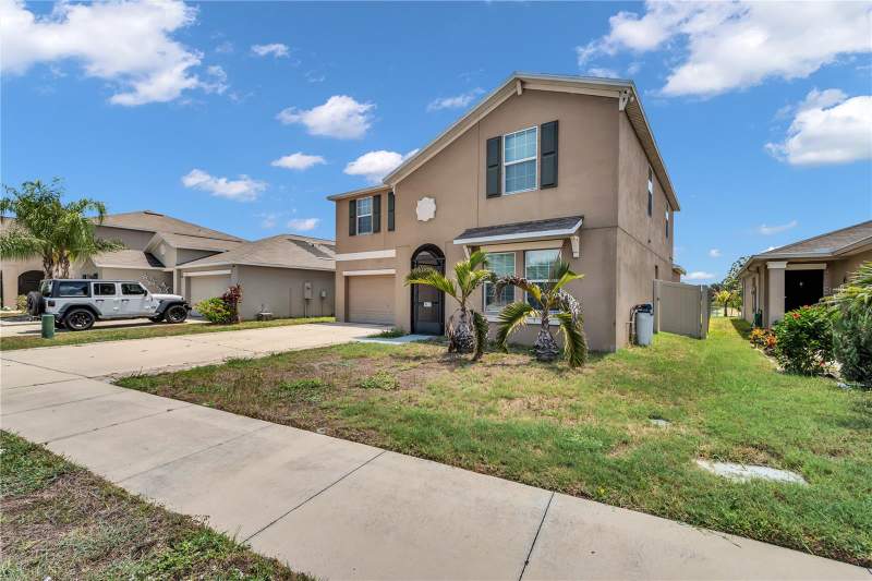 6 bedroom Single Family Residence at 1739 Broad Winged Hawk Drive, Wynnmere East Ph 2, Ruskin — photo 3
