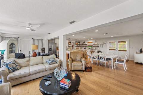 6825 11th Avenue, St Petersburg FL - photo 6 of 6