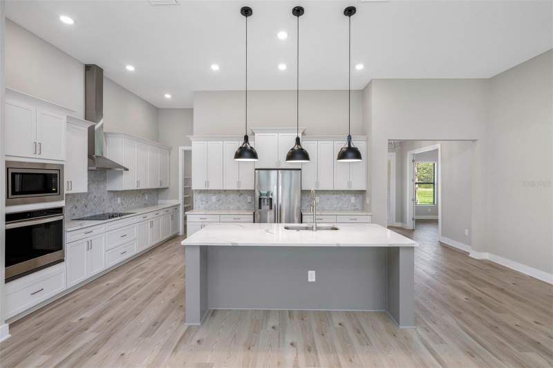 3 bedroom Single Family Residence at 17558 Lippizan Lane, Bella Terra, Hudson — photo 4