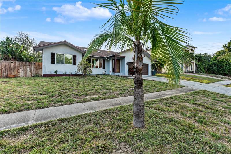 3 bedroom Single Family Residence at 1035 Anclote Drive, Sunset Hills 2nd Add, Tarpon Springs — photo 5