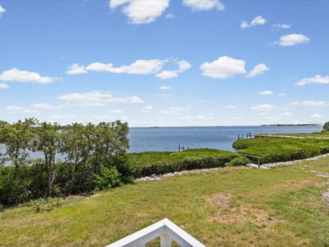 1647 Sea Breeze Drive, Tarpon Springs FL - photo 20 of 79