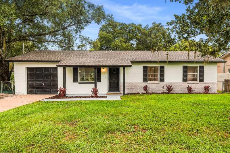 3 bedroom Single Family Residence at 705 Pasadena Avenue, Lake Wayman Heights Lake Add, Longwood — photo 1