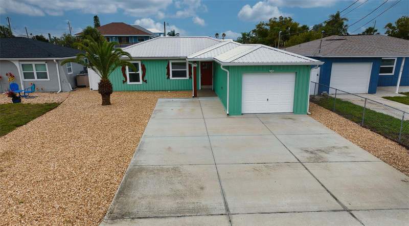 2 bedroom Single Family Residence at 6420 Boatyard Drive, Sea Ranch On Gulf, Hudson — photo 3