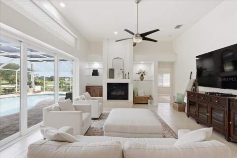 9161 Southern Comfort Court, Weeki Wachee FL - photo 16 of 50