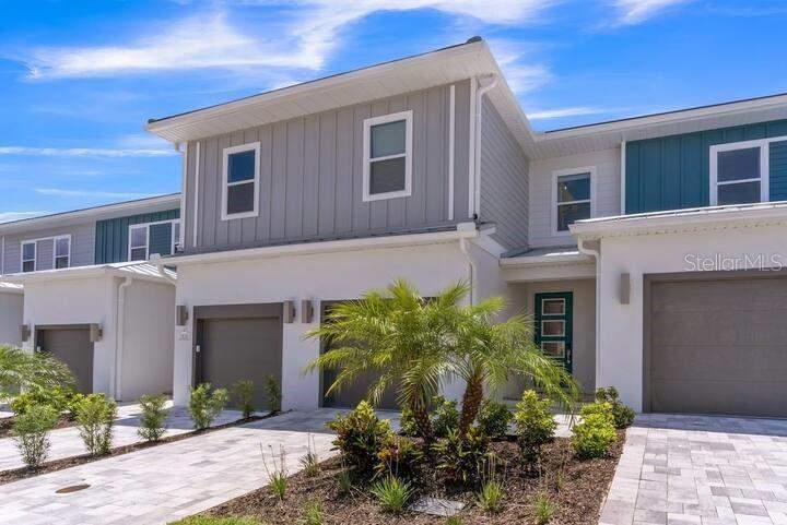 3 bedroom Townhouse at 7842 Spectrum Drive, Spectrum At Reunion Ph 2, Reunion — photo 3