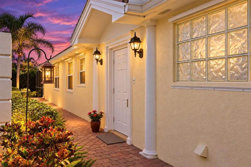 2 bedroom Villa at 7621 Quinto Drive, Villagewalk, Sarasota — photo 3