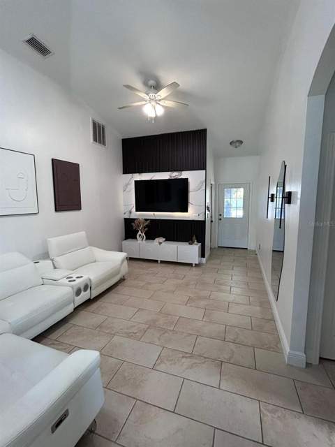 5103 E 18th Avenue, Tampa FL - photo 7 of 47