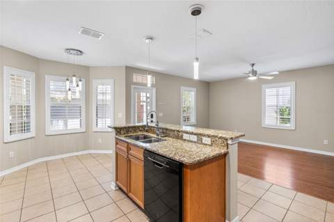 5906 Beaconpark Street, Lithia FL - photo 24 of 81