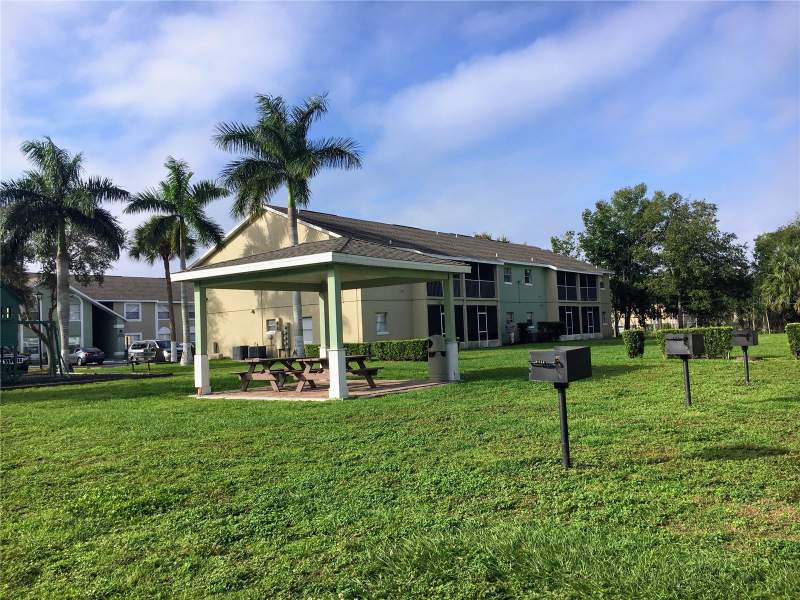 2 bedroom Condominium at 4202 Pershing Pointe Place #3, Palmas Altas, Orlando — photo 4