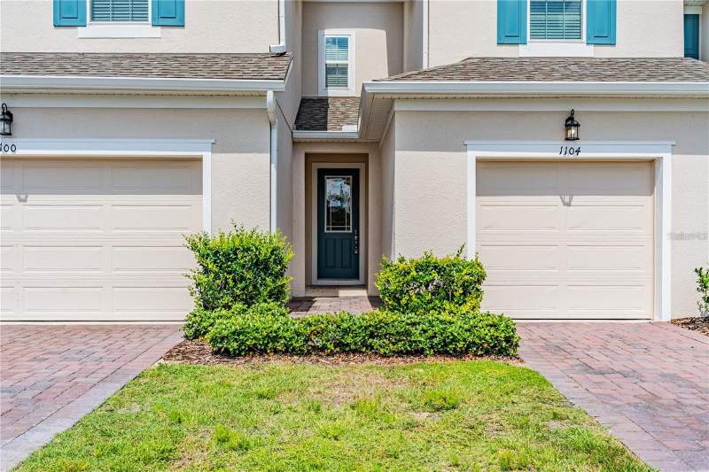 3 bedroom Townhouse at 1104 Lakeshore Breeze Place, Soleil At Westside, Kissimmee — photo 3