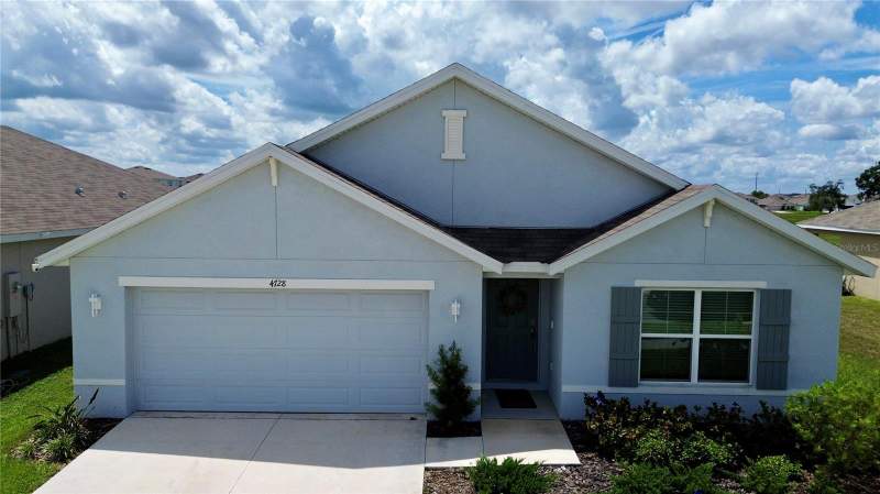 4 bedroom Single Family Residence at 4728 SW 85th Place, Ocala Crossings South, Ocala — photo 1