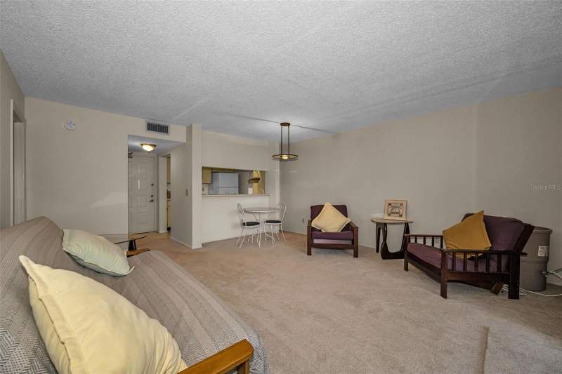1 bedroom Condominium at 4411 Shady Terrace Lane #115, The Oaks Unit 1 A Condo, Tampa — photo 3