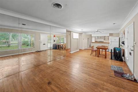 6415 2nd Avenue, St Petersburg FL - photo 6 of 6
