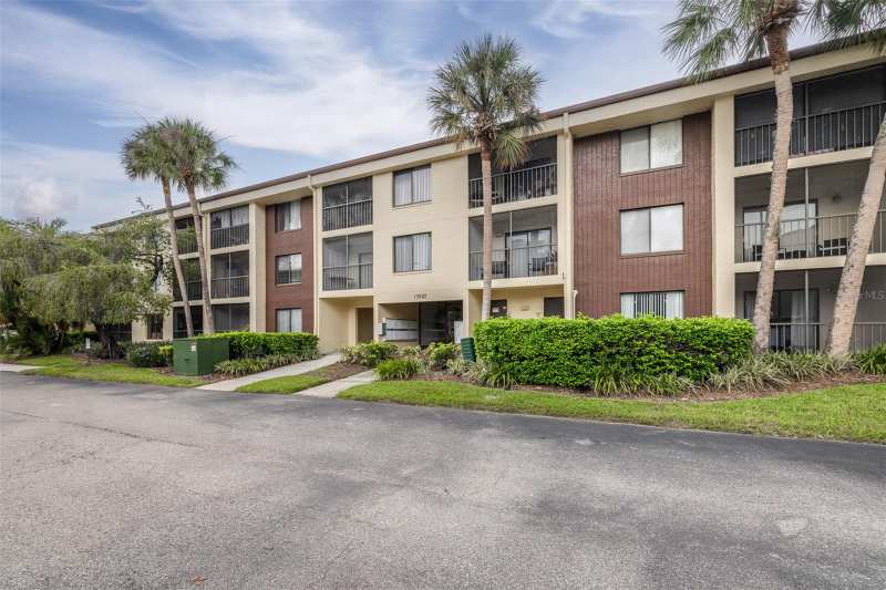 1 bedroom Condominium at 13602 S Village Drive #1107, The Towers At Carrollwood Vill, Tampa — photo 1