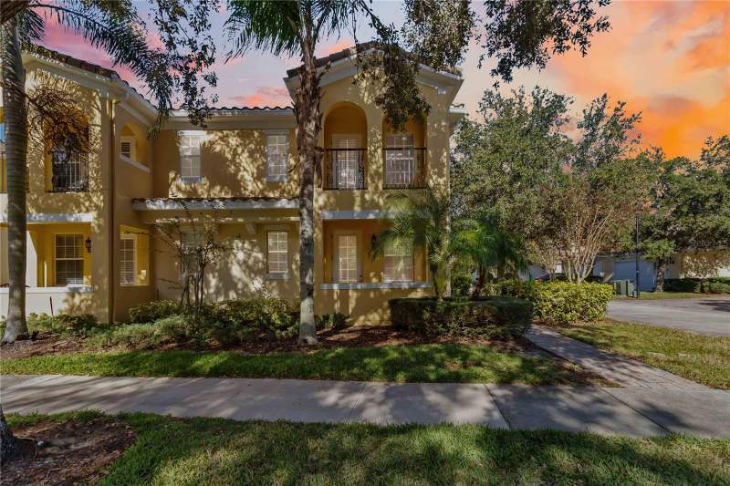 3 bedroom Townhouse at 8681 Lower Villagewalk Circle, Villagewalk Lake Nona, Orlando — photo 4