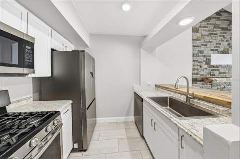 101 N Hill Avenue #2, Deland FL - photo 6 of 16