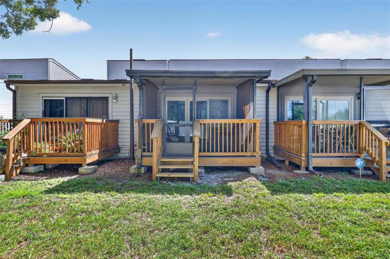 2 bedroom Condominium at 6492 92nd Place #302, Lake Forest Condo, Pinellas Park — photo 3