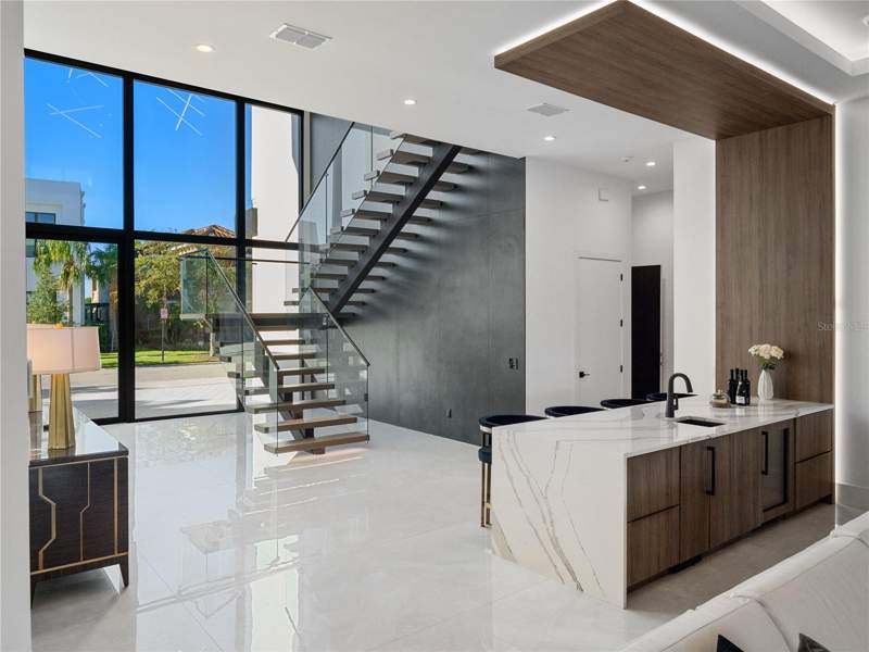 11 bedroom Single Family Residence at 901 Golden Bear Drive, Reunion West Village North, Reunion — photo 4
