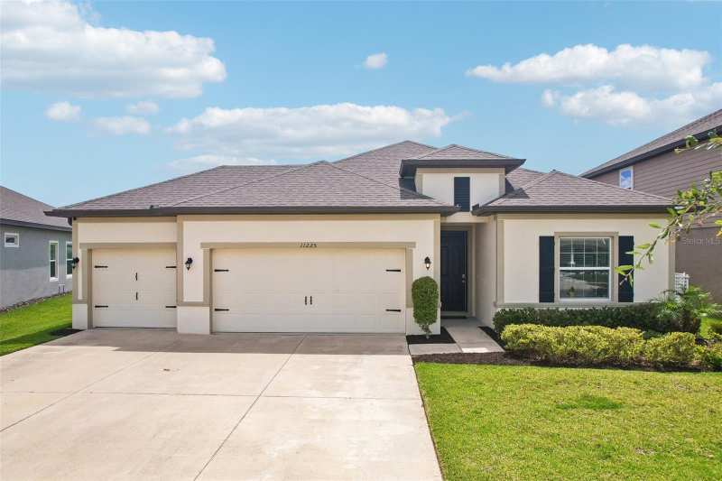 4 bedroom Single Family Residence at 11225 June Briar Loop, Mirada Pcls 20 & 22, San Antonio — photo 1