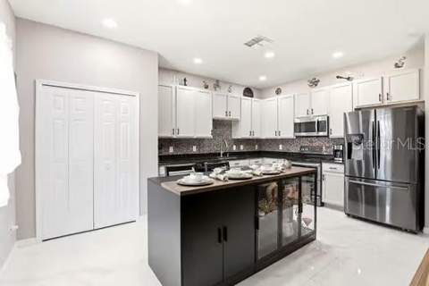 2825 Running Brook Circle, Kissimmee FL - photo 14 of 34