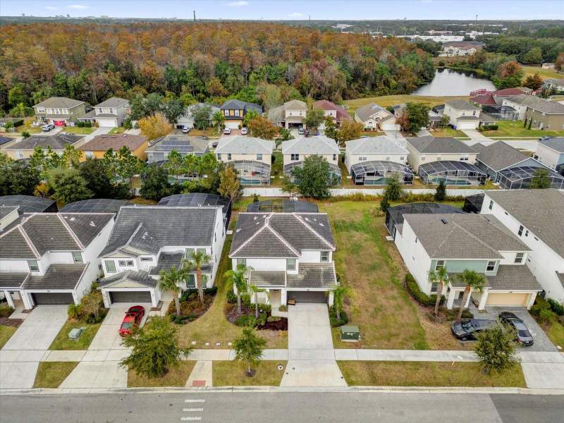 6 bedroom Single Family Residence at 4501 Monado Drive, Bellavida Ph 2A, Kissimmee — photo 2
