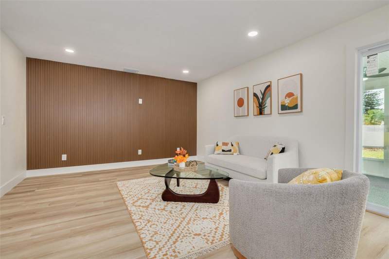 2 bedroom Single Family Residence at 1673 CAMBRIDGE DRIVE, WOODRIDGE, CLEARWATER — photo 5