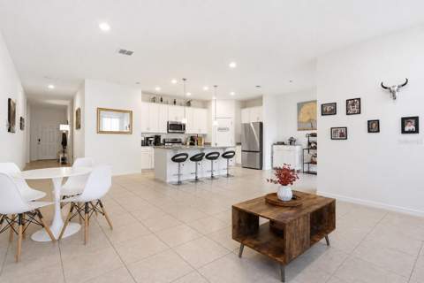 24409 Sunnys Halo Way, Sorrento FL - photo 11 of 42