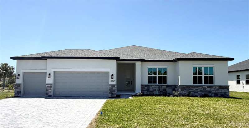 4 bedroom Single Family Residence at 13409 Gainesville Avenue, Port Charlotte Sec 085, Port Charlotte — photo 1