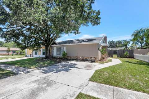 1212 Coolmont Drive, home for sale in Brandon 33511